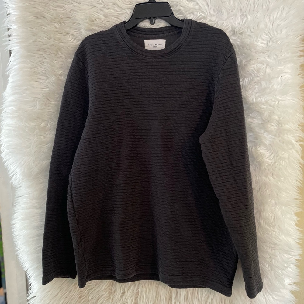 Sol Angeles Men’s Long Sleeve Ribbed Quilted Texture Crewneck Pullover. Size XL